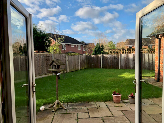 3 Bedroom Bungalow To Rent In Crewe Road, Haslington, CW1