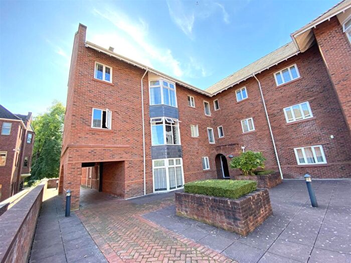 2 Bedroom Apartment To Rent In Station Road, Wilmslow, SK9