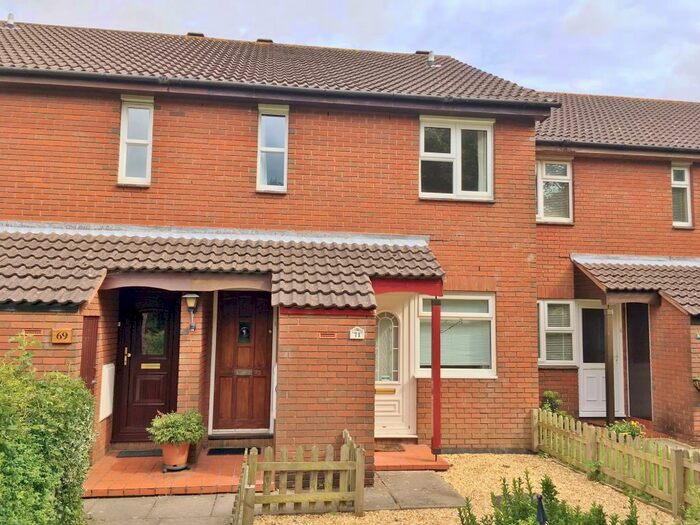 1 Bedroom Flat To Rent In Chatsworth Way, New Milton, Hampshire, BH25