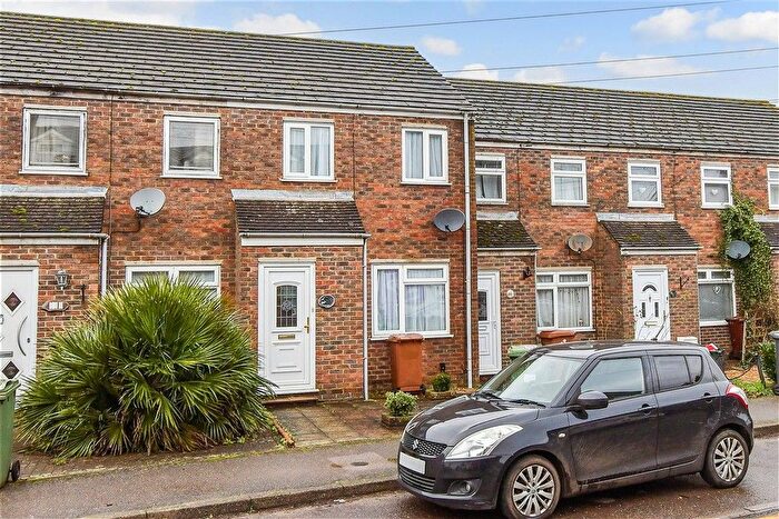 2 Bedroom Terraced House For Sale In Maidstone Road, Paddock Wood, Kent, TN12