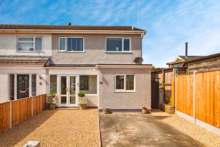 3 Bedroom Semi-Detached House For Sale In Sandy Hill Park, Saundersfoot, Pembrokeshire, SA69