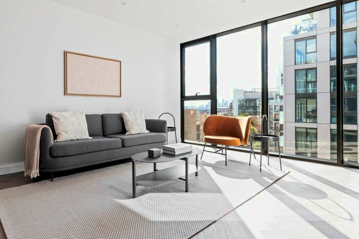 2 Bedroom Flat To Rent In Wapping, London, E1W