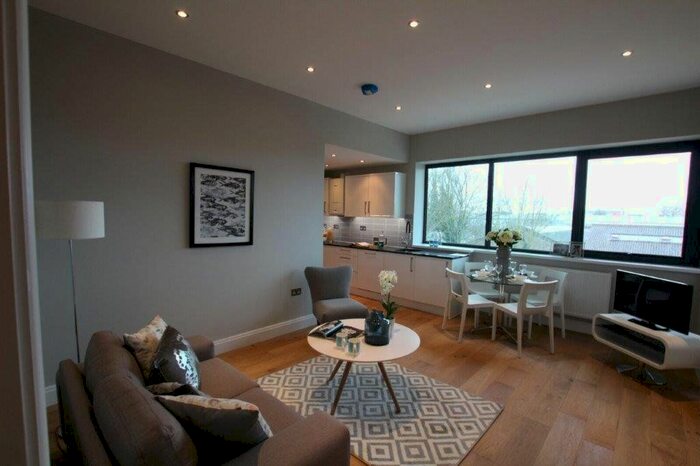 2 Bedroom Flat To Rent In Millbrook Way, Colnbrook, Slough, SL3