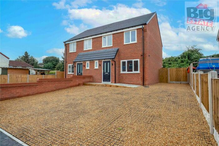 3 Bedroom Semi-Detached House To Rent In Victoria Way, Bagillt Road, Bagillt, CH6