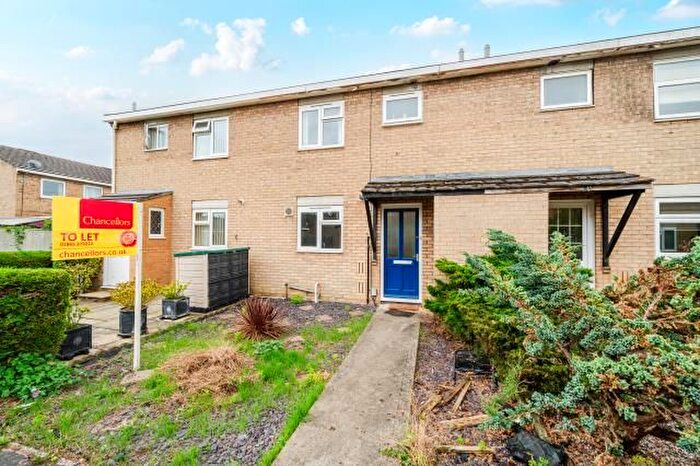 3 Bedroom Terraced House To Rent In Ploughley Close, Kidlington, OX5