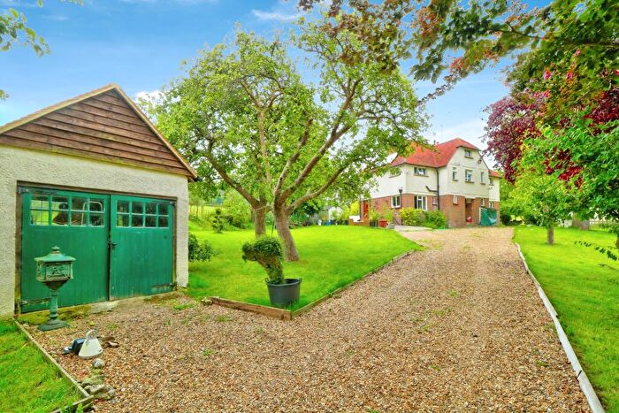 4 Bedroom Detached House For Sale In Alkham Valley Road, Alkham, CT15