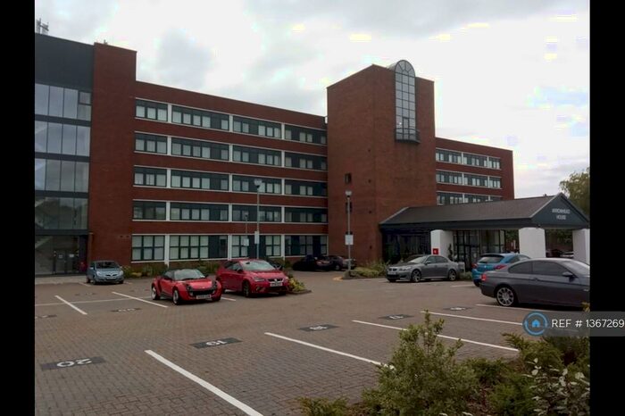 Studio To Rent In Arrowhead House, Luton, LU4