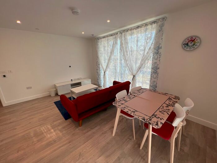 2 Bedroom Flat To Rent In Lavey House Belgrave Road, Wembley, HA0