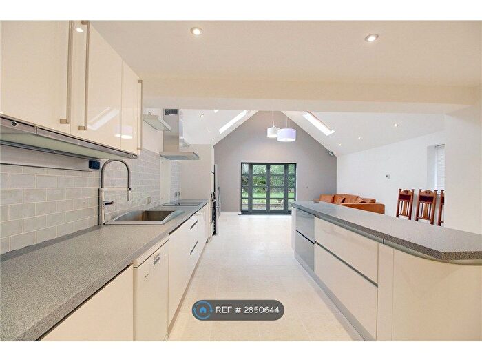 4 Bedroom Detached House To Rent In Norwich Road, Norwich, NR15