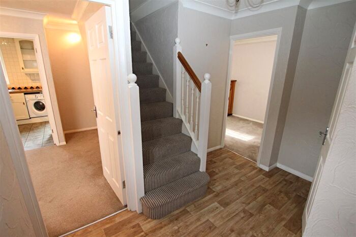 5 Bedroom Detached House For Sale In Kelvedon Green, Kelvedon Hatch, Brentwood, CM15