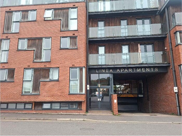 2 Bedroom Apartment For Sale In Dunstall Street, Scunthorpe, DN15