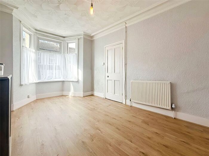 1 Bedroom Property To Rent In Victoria Street, Gillingham, Kent, ME7