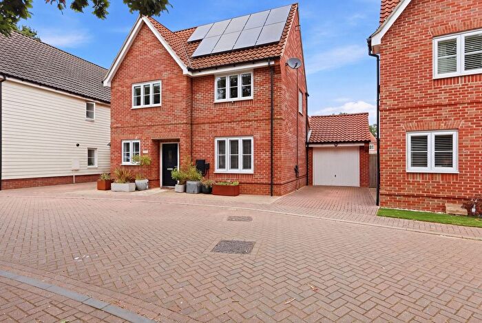 4 Bedroom Detached House For Sale In The Copse, Martlesham, Woodbridge, IP12