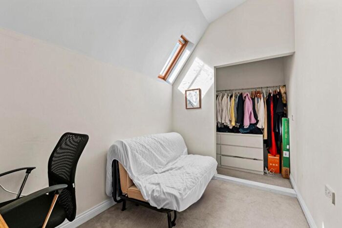 2 Bedroom Duplex For Sale In Avenue Road, Leamington Spa, CV31