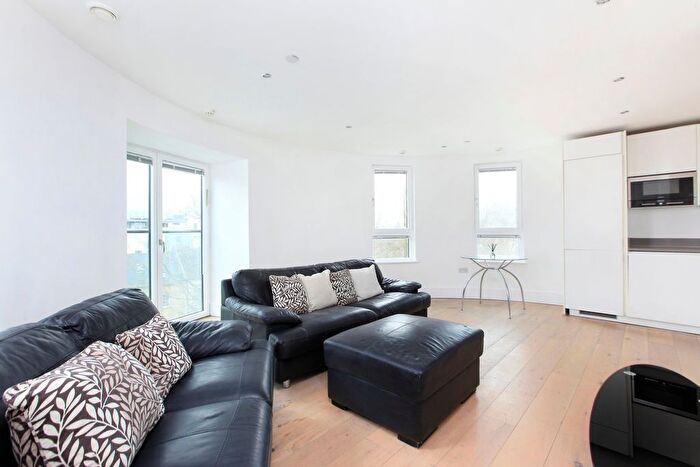 2 Bedroom Flat To Rent In Library Building, St Luke's Avenue, SW4