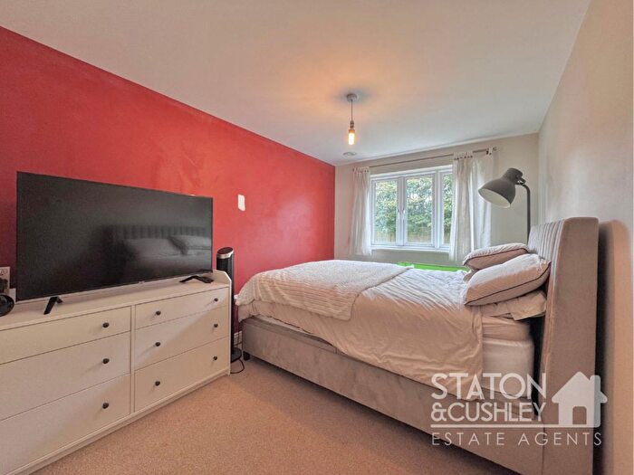 3 Bedroom End Of Terrace House For Sale In Topaz Crescent, Sutton-In-Ashfield, NG17
