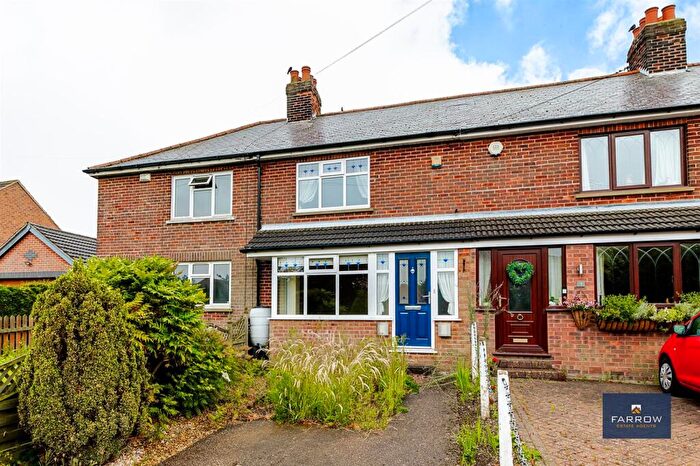 2 Bedroom Terraced House For Sale In Main Road, Aylesby, Grimsby, DN37