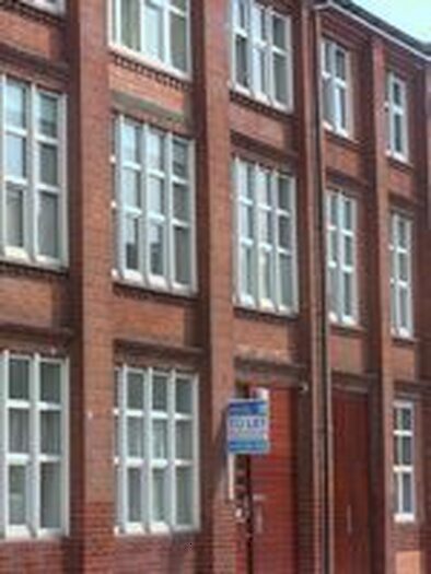 1 Bedroom Flat To Rent In Dartford Road, Leicester, LE2