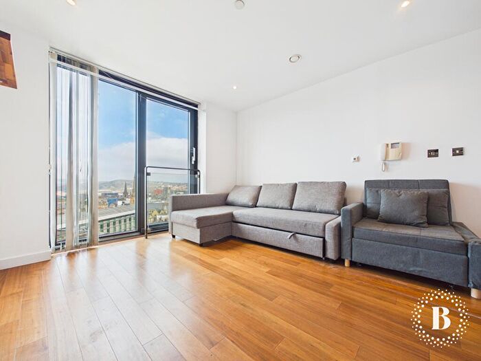 2 Bedroom Apartment To Rent In St Pauls Square, City Centre, Sheffield, S1