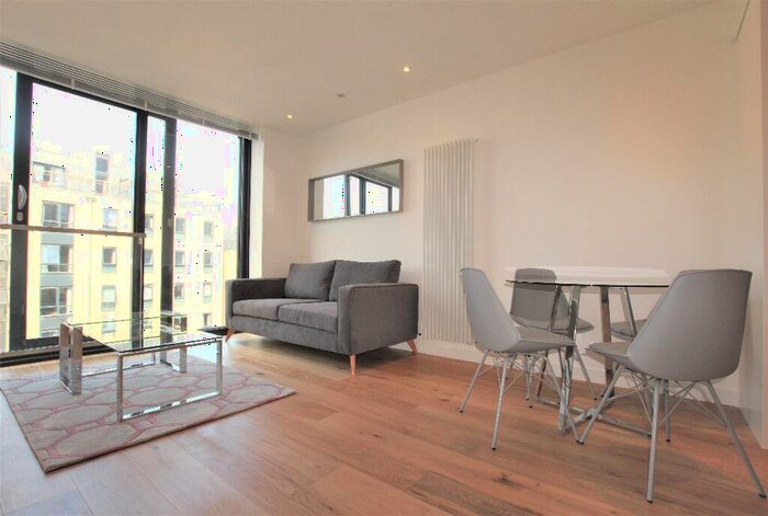 1 Bedroom Flat To Rent In Simpson Loan, Quartermile, Edinburgh, EH3