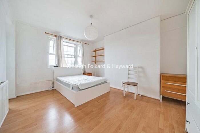 2 Bedroom Flat To Rent In Doddington Grove London, SE17