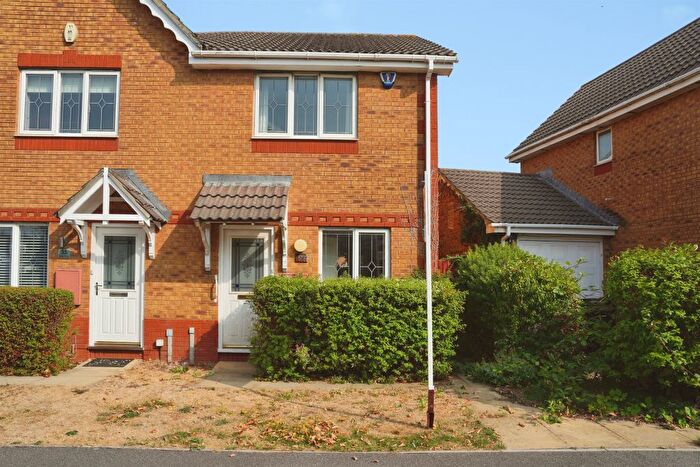2 Bedroom Semi-Detached House For Sale In Rushy Way, Emersons Green, Bristol, BS16
