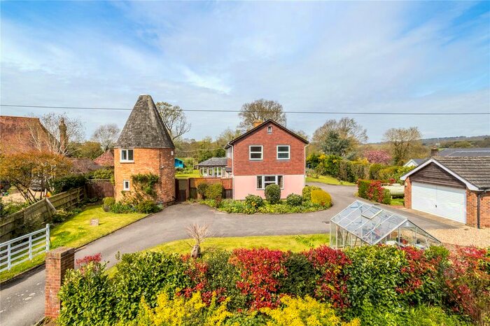 6 Bedroom Detached House For Sale In Upper Green Road, Shipbourne, TN11
