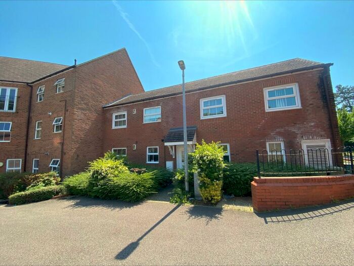 2 Bedroom houses for sale in Avon Grove, Milton Keynes, MK3