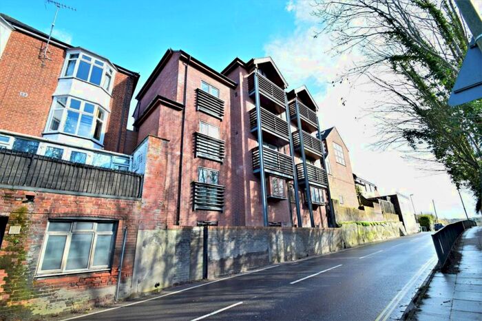 1 Bedroom Flat To Rent In Winchester City Centre, SO23