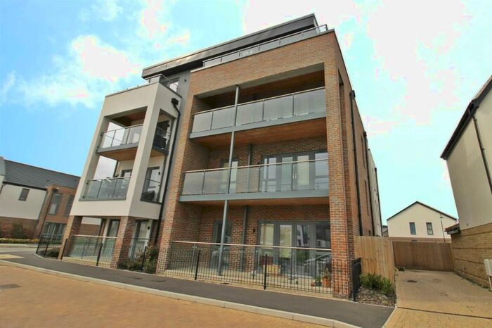 2 Bedroom Apartment To Rent In Von Neumann House, Harvard Way Oakgrove, Milton Keynes, MK10