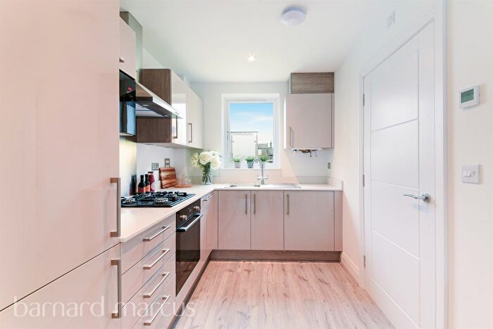 1 Bedroom Flat For Sale In Hartfield Road, London, SW19