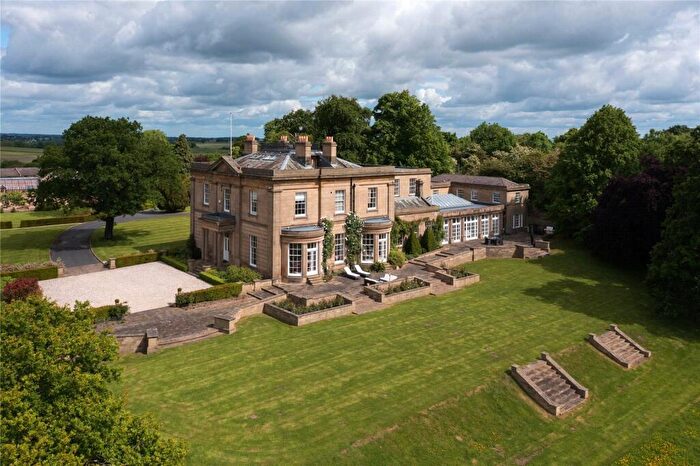 8 Bedroom Detached House For Sale In Thorner Lane, Scarcroft, Leeds, LS14