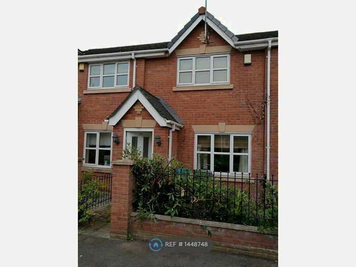 2 Bedroom Terraced House To Rent In Tomlinson Street, Manchester, M15