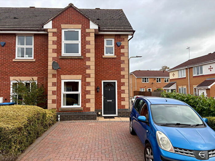 2 Bedroom End Of Terrace House To Rent In Britannia Walk, Market Harborough, LE16