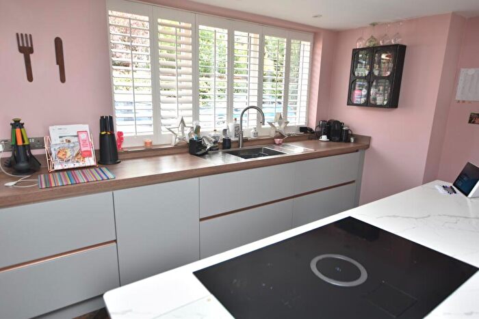 4 Bedroom Detached House For Sale In Church Lane, Costock, LE12