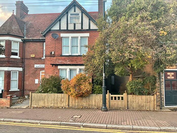 5 Bedroom Property To Rent In High Street, Tring, HP23