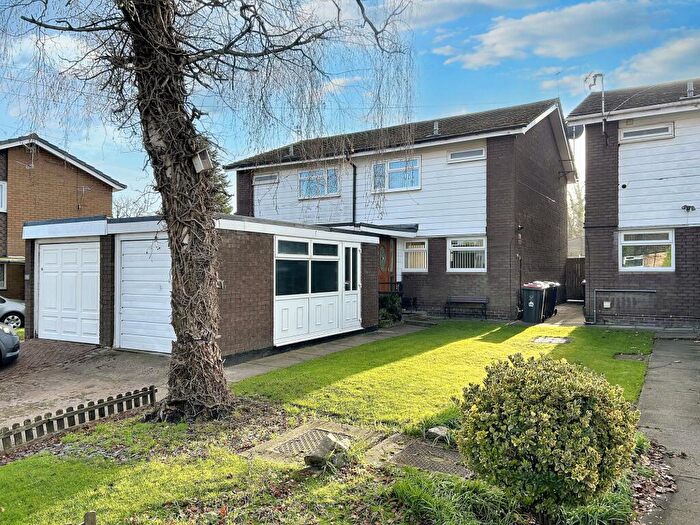 3 Bedroom Semi Detached House To Rent In Preston Avenue, Eccles, M30