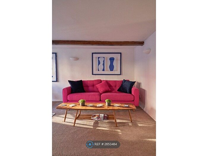2 Bedroom Terraced House To Rent In Upper St. Giles Street, Norwich, NR2