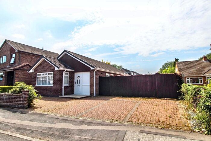 3 Bedroom Detached Bungalow For Sale In Hallcroft Avenue, Countesthorpe, Leicester, LE8