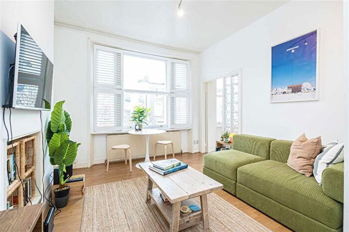 1 Bedroom Flat To Rent In Coldharbour Lane, London, SE5