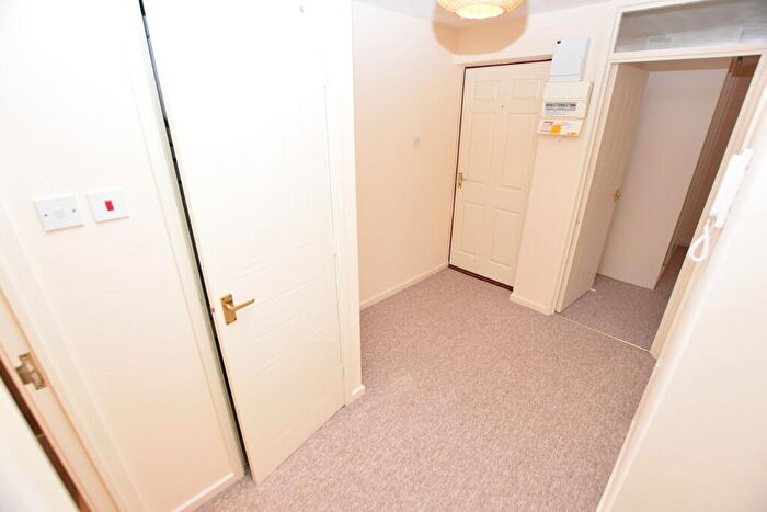 2 Bedroom Apartment To Rent In Haydock Close, Chester, CH1