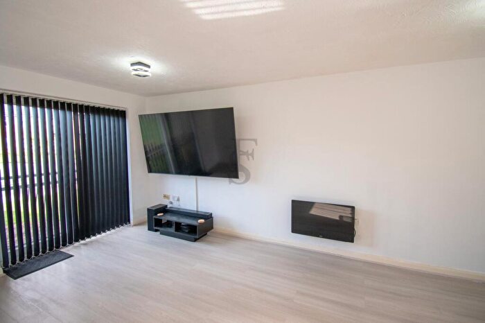 2 Bedroom Apartment For Sale In Strathern Road, Bradgate Heights, LE3