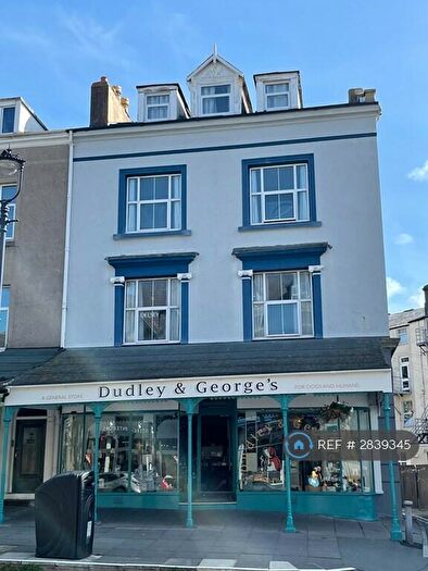 2 Bedroom Flat To Rent In Mostyn St, Llandudno, LL30