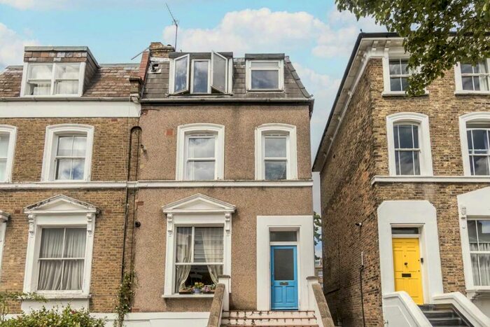 2 Bedroom Flat To Rent In Shaftesbury Road, Upper Holloway, N19
