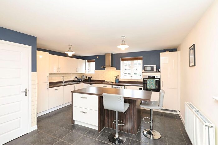 4 Bedroom Detached House For Sale In Kingdom Close, Thurcroft, S66