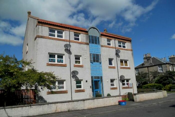 2 Bedroom Flat To Rent In Station Road, Roslin, Midlothian EH25