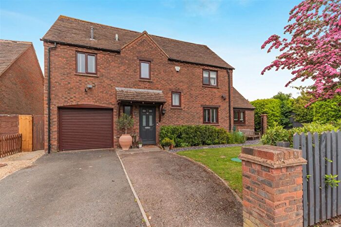 4 Bedroom Detached House For Sale In Foley Rise, Hartpury, GL19