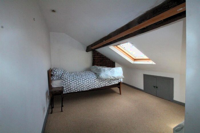 2 Bedroom Terraced House For Sale In Clarke Street, Westborough, Dewsbury, WF13