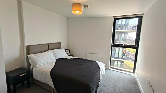 1 Bedroom Apartment To Rent In Vox, M15