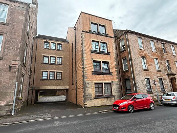 2 Bedroom Flat For Sale In Holmscroft Street, Greenock, PA15